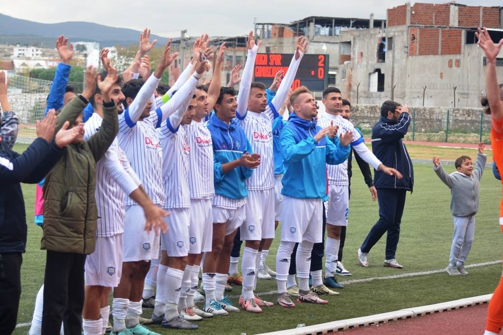 Bigaspor Derbiyi Kazandı, Tribünler Coştu!3