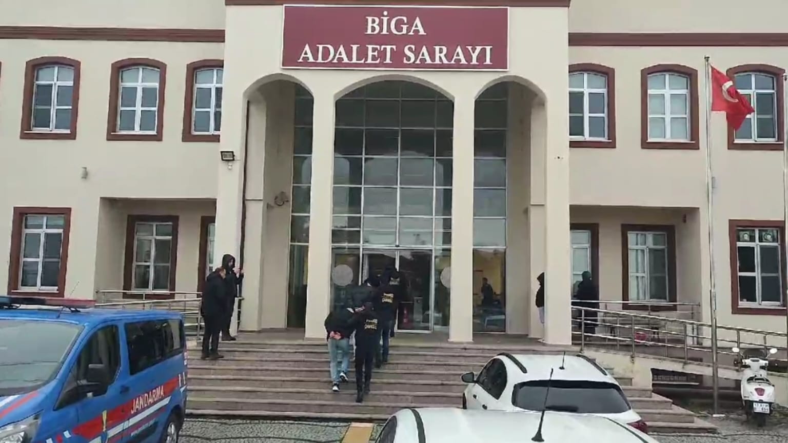 Çanakkale Biga’da 3 Kişi Tutuklandı!1