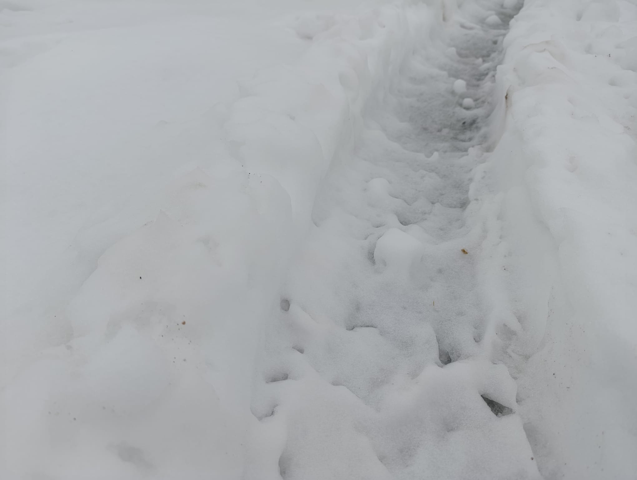 Biga’nın Yüksek Bölgelerinde Kar Kalınlığı Ölçüldü 25 Cm  2