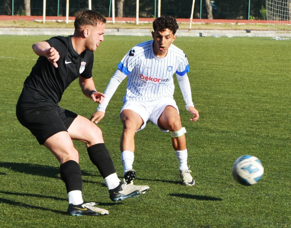 Bigaspor Evinde Bozcaadaspor’a Mağlup Oldu 4