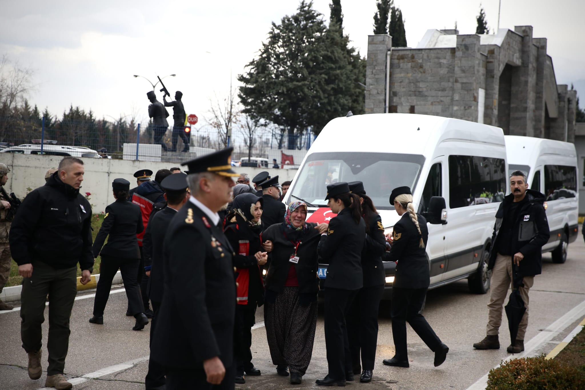 Şehit Olan Uzman Çavuş Yaşar Için Tören Düzenlendi 1