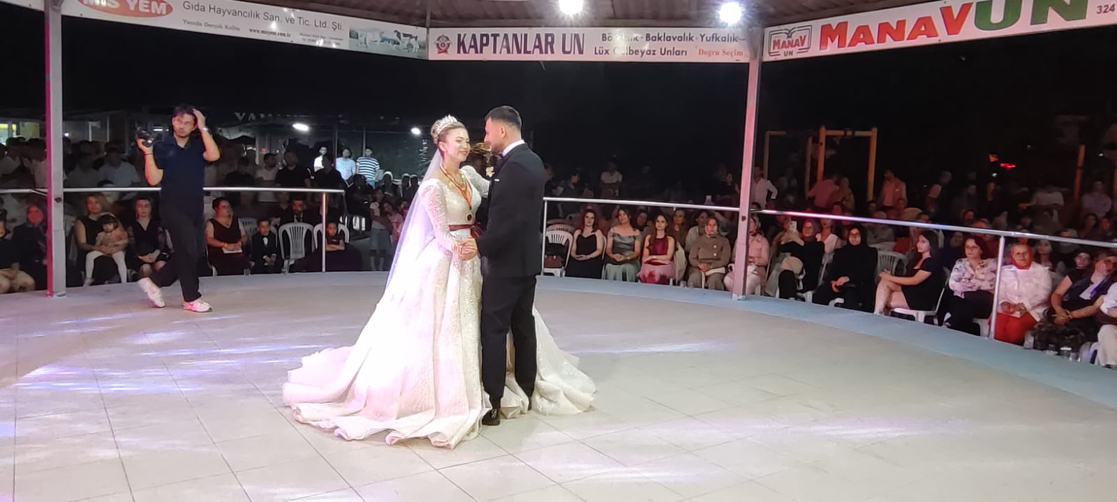 Biga’da Hafta Sonuna Damga Vuran Düğün4