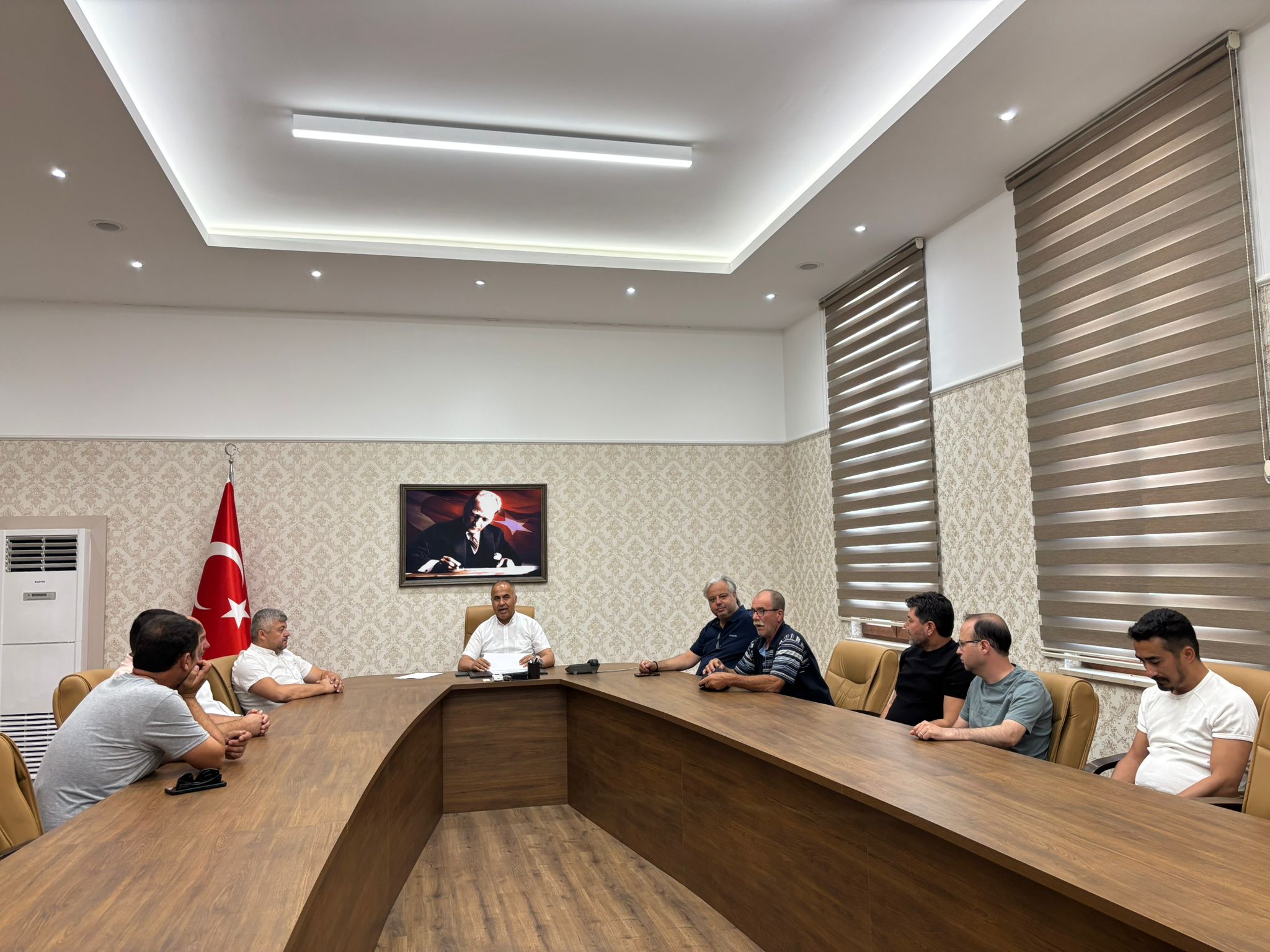 Biga’da Taşımalı Eğitimin Gizli Kahramanlarına Başarı Belgesi11