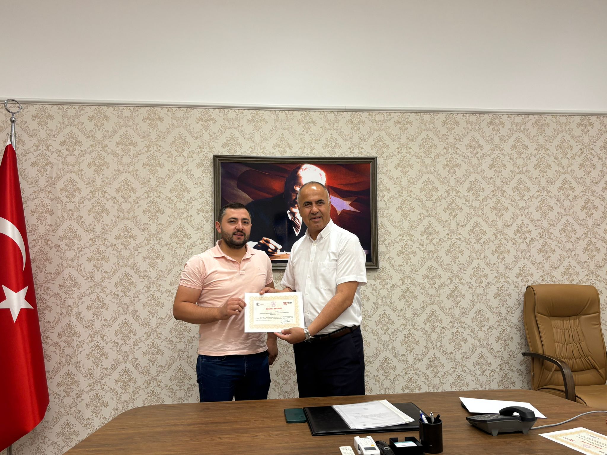 Biga’da Taşımalı Eğitimin Gizli Kahramanlarına Başarı Belgesi2