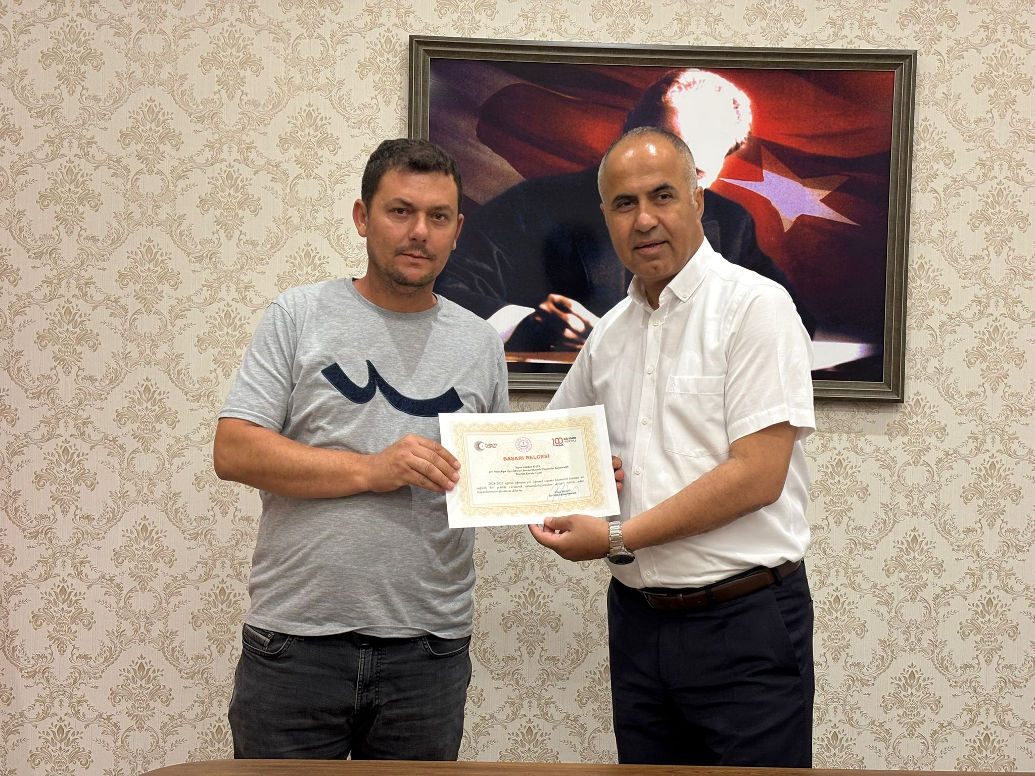Biga’da Taşımalı Eğitimin Gizli Kahramanlarına Başarı Belgesi6