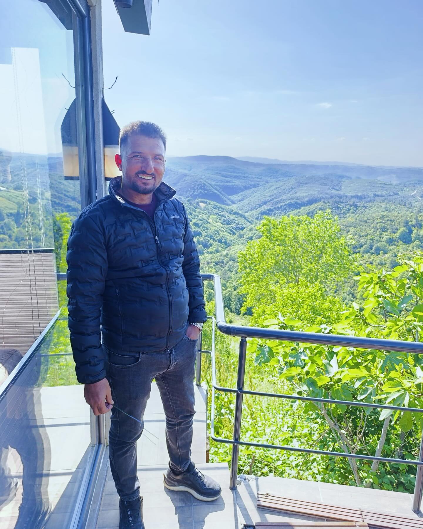Suat Çapur