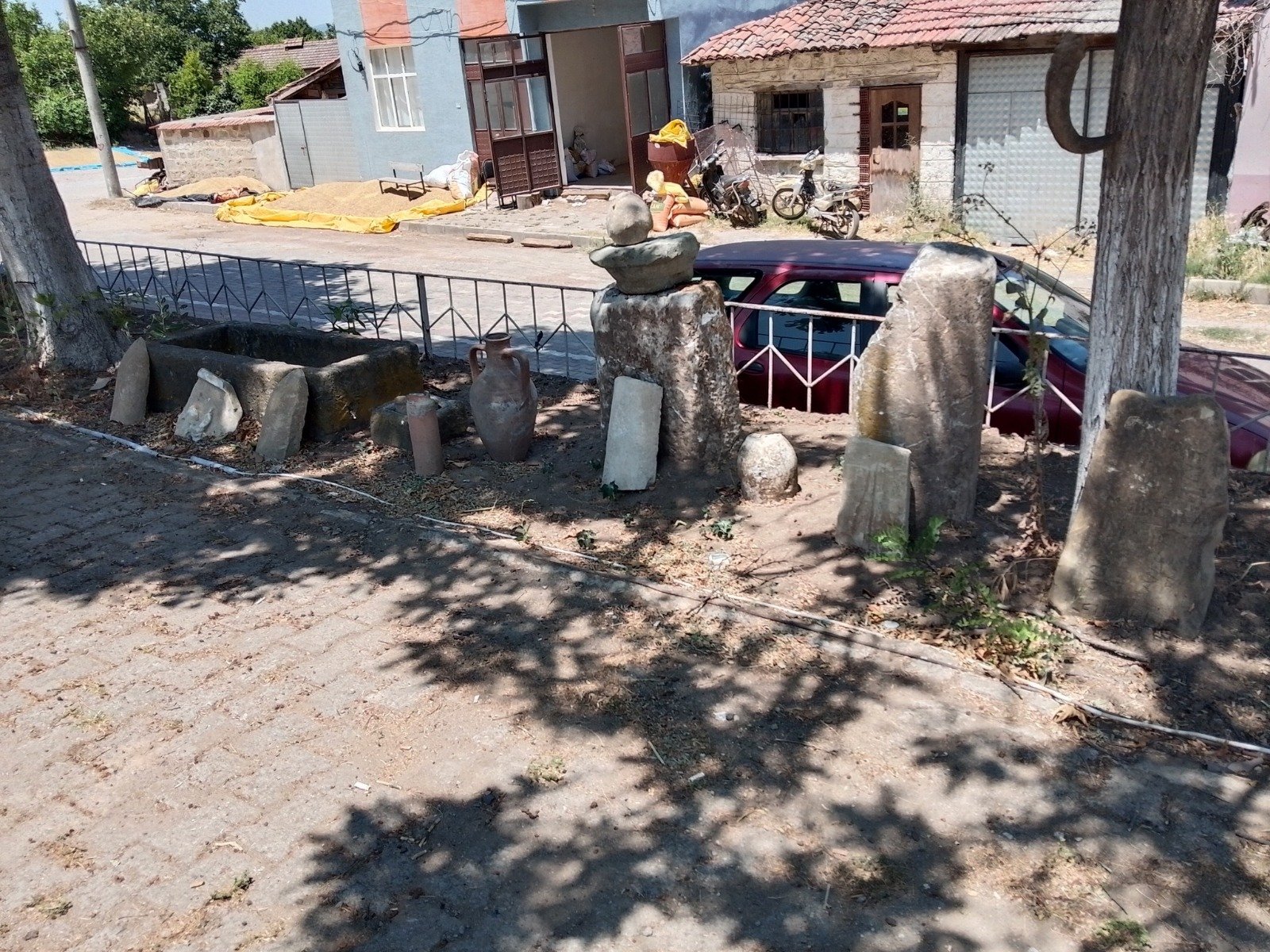 219D7246 775A 41F4 A308 25180837Ec26