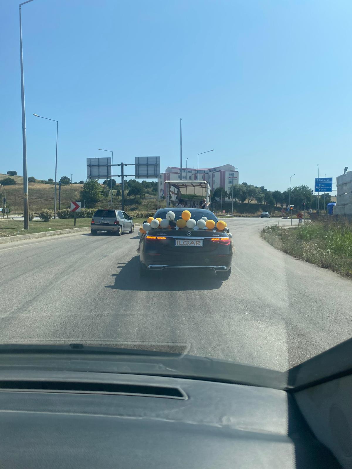 Fd241935 F608 4004 865E E2Daf1B73E18