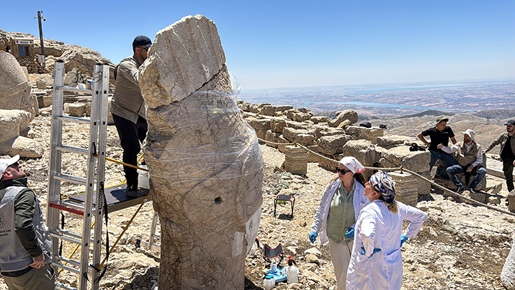 Nemrut Dağı'ndaki Simge Eserler Nano Kireçle Korunacak1