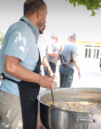 Serkan Özkan’dan Aşure İkramı4