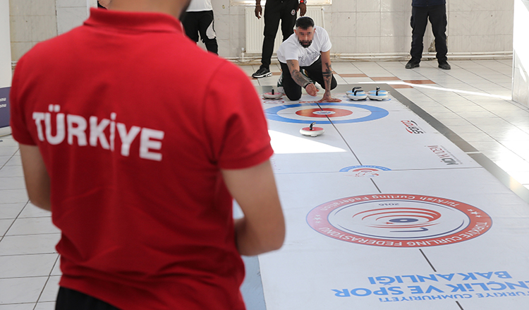 2025 10 19102025 Curling