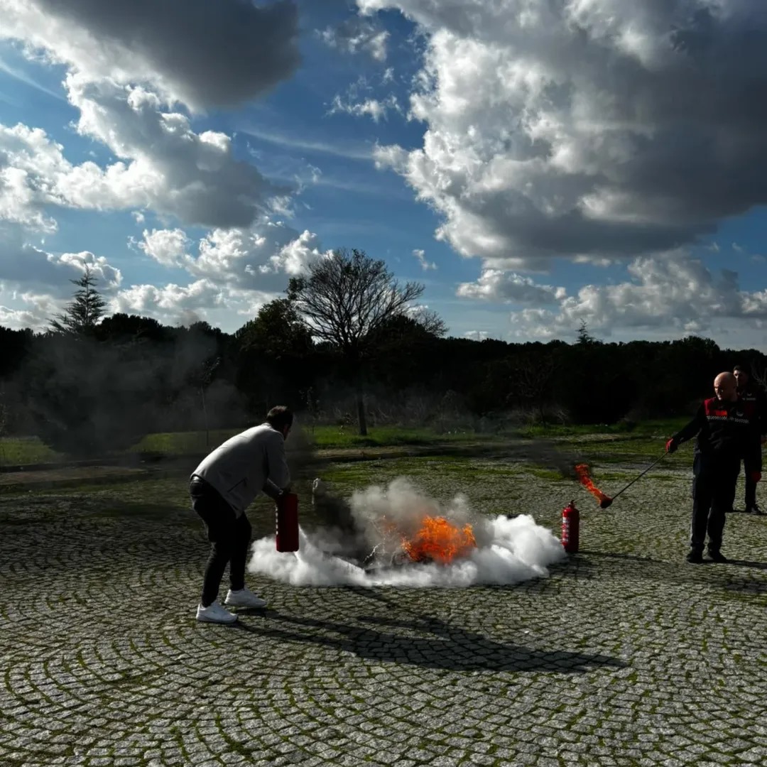 4F13Ca83 81F4 45Bc 9Eee 79Ef6Bee4F29