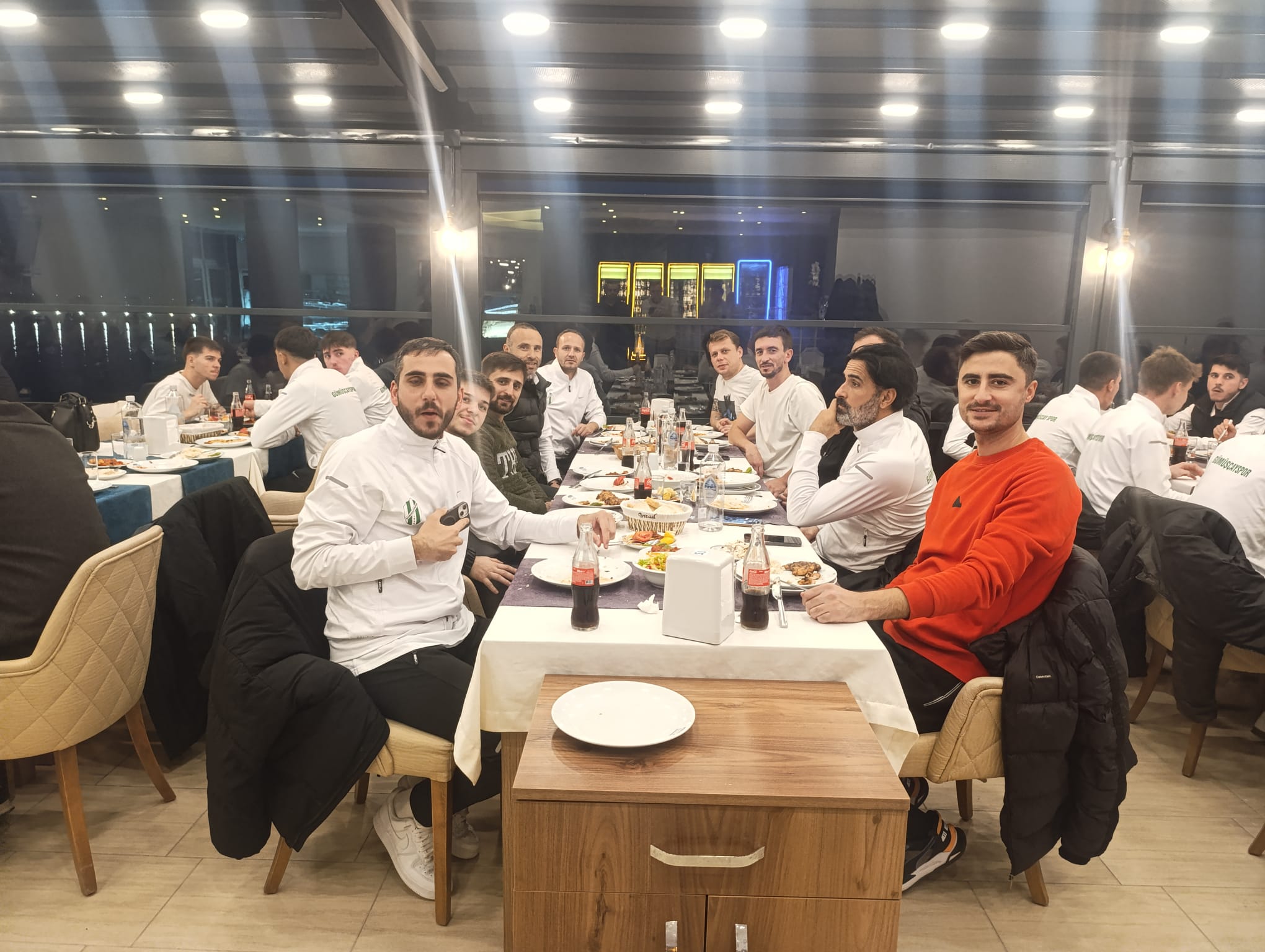 66423Efe 71F8 49D4 9D94 96Fa1Deaf3Ee