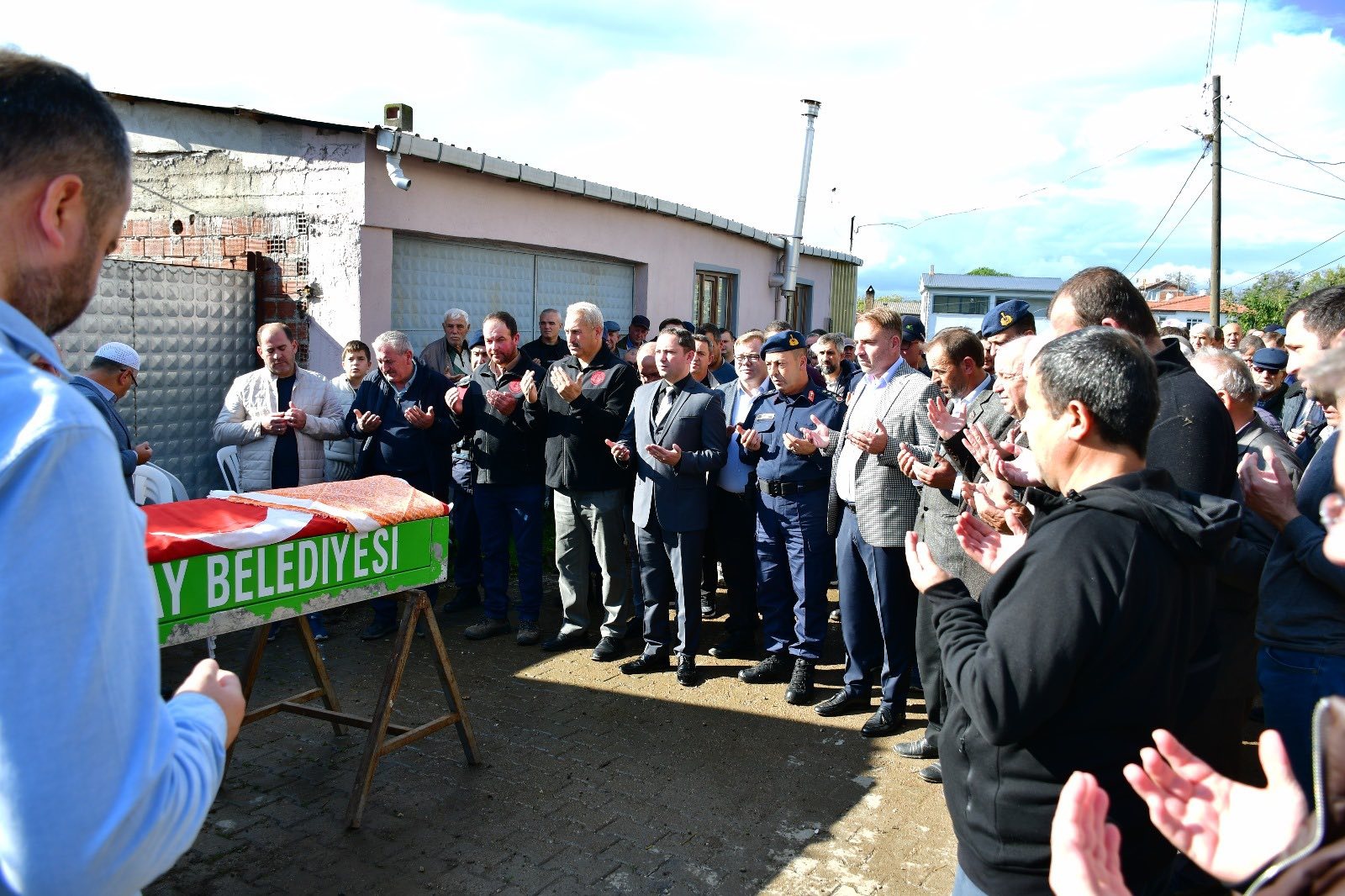 6Ae0450C D206 43B3 Ae32 0Cde775Fa21D