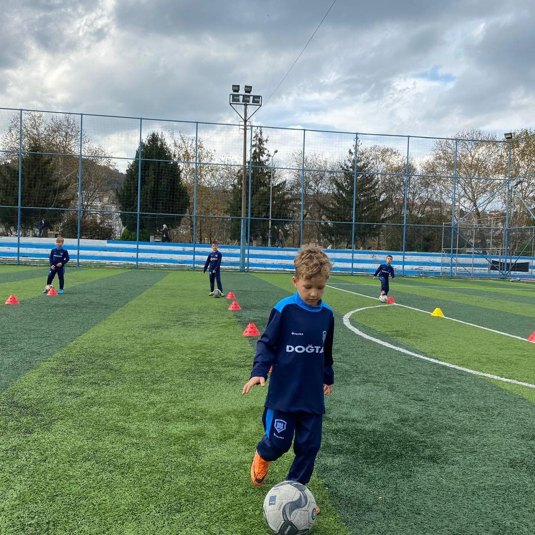 93E7Ca88 7D83 4D1F Aebd F9Ce923F2616