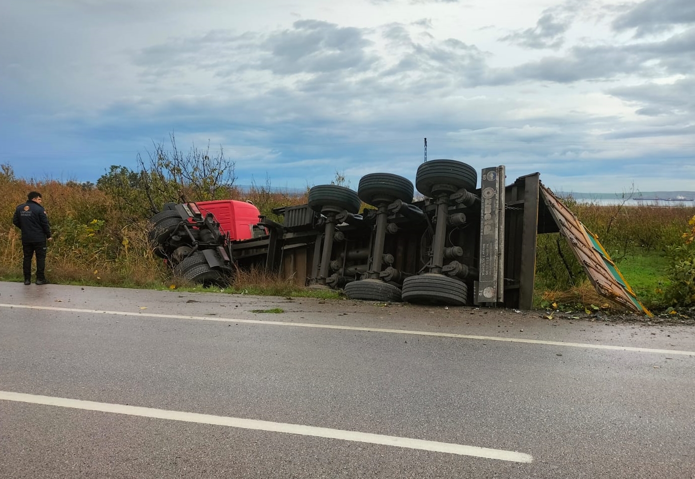 A A 20251128 39833782 39833781 L A P S E K I D E D E V R I L E N T I R I N S U R U C U S U Y A R A L A N D I