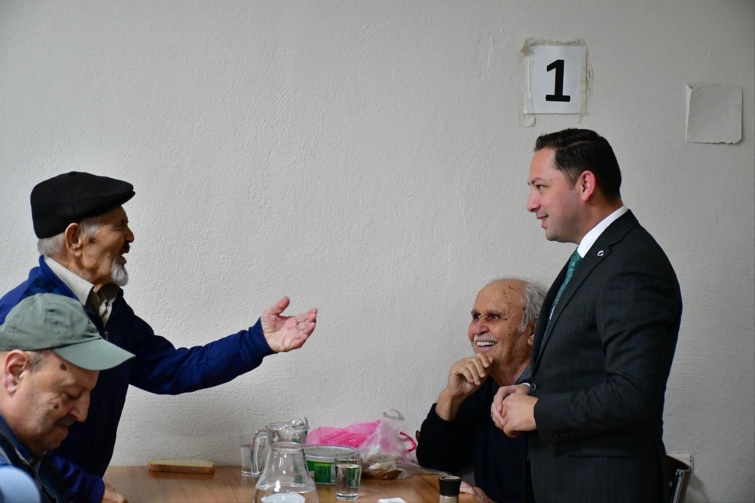 B302Ddc2 14B7 4F71 B986 C5E88Bdb9676