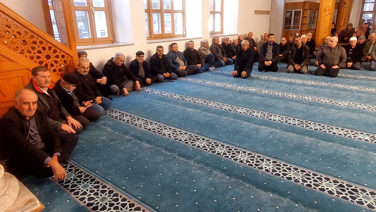 E6131B2B 9Ed8 4C5F Be71 14A37352Daf9