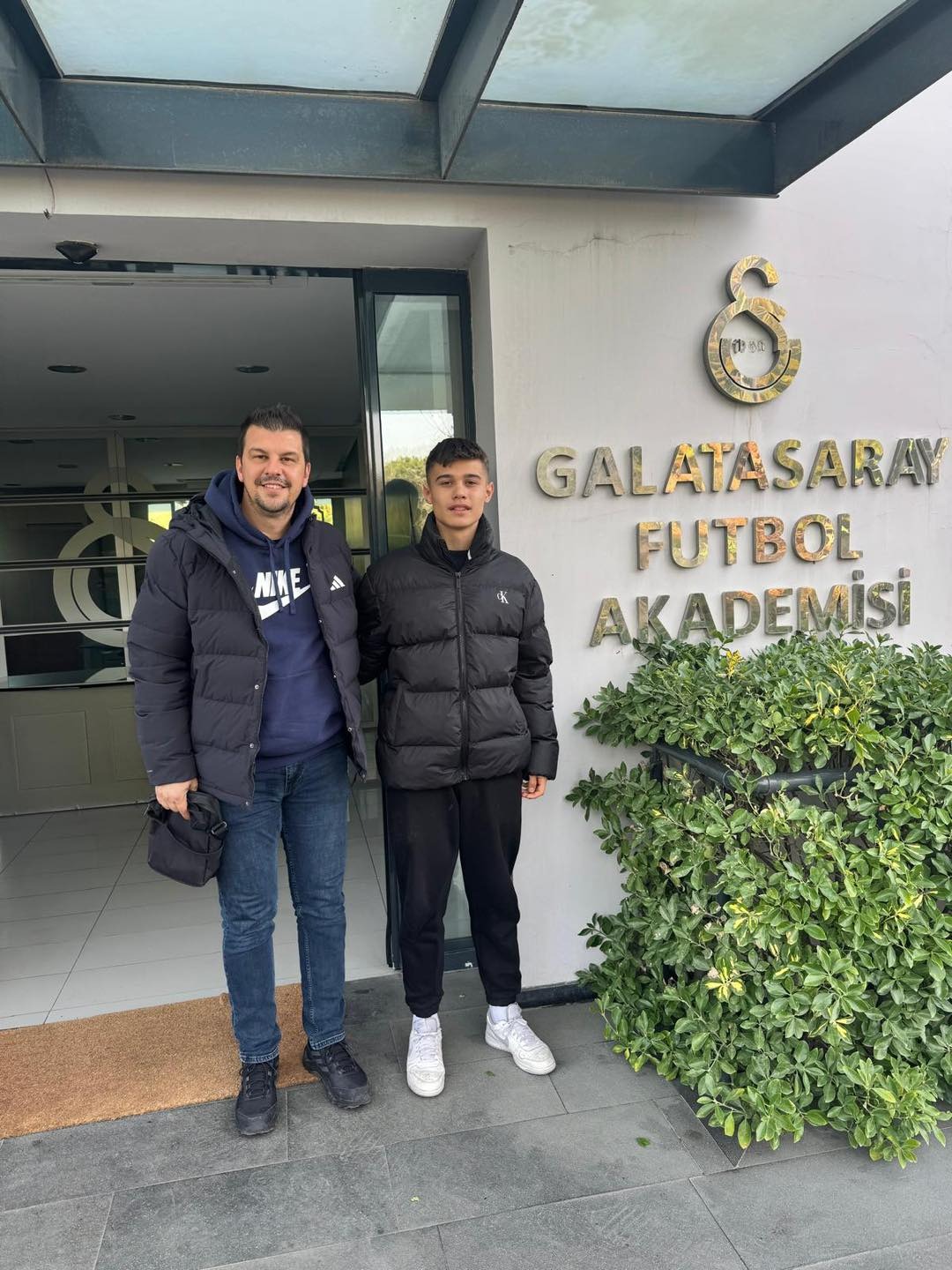 I M G 20251219 W A0066(1)