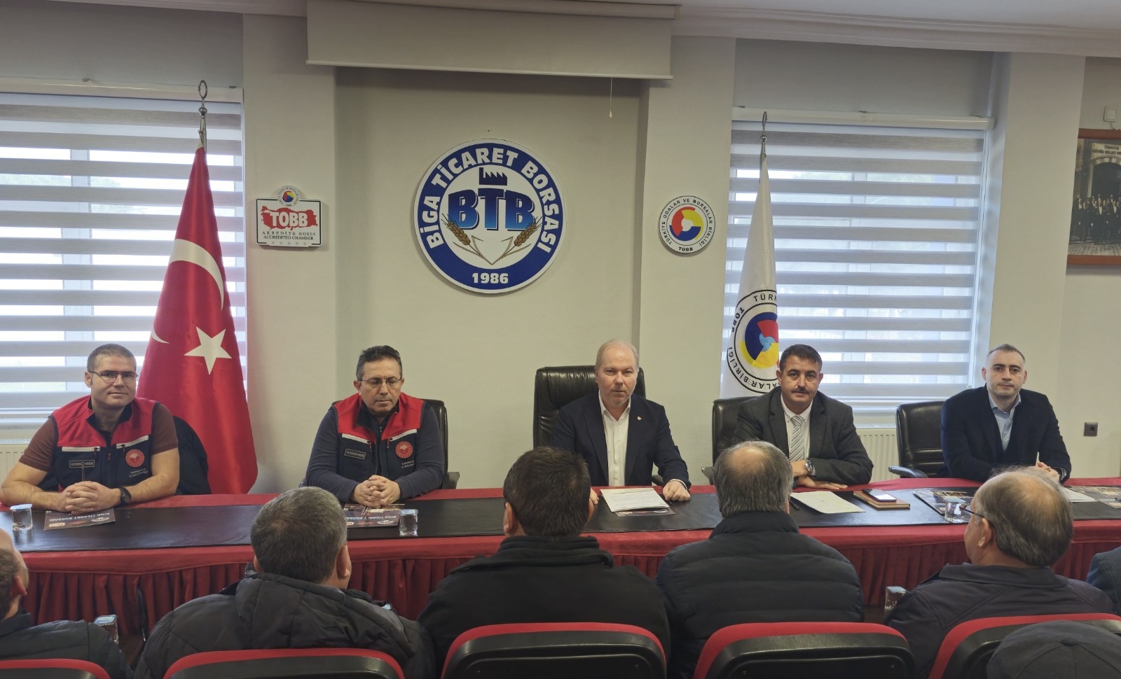 1D906Adc 9869 4558 Bf6C 5B265C1597B3