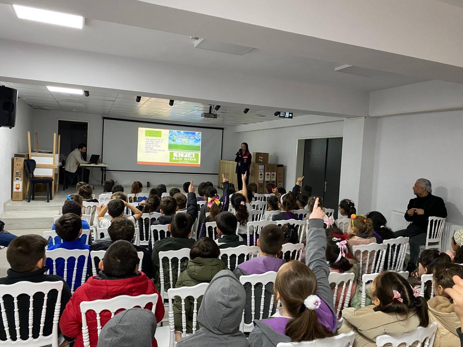 59D296Db 3266 44E9 8Dcd 6440C2Bcc975