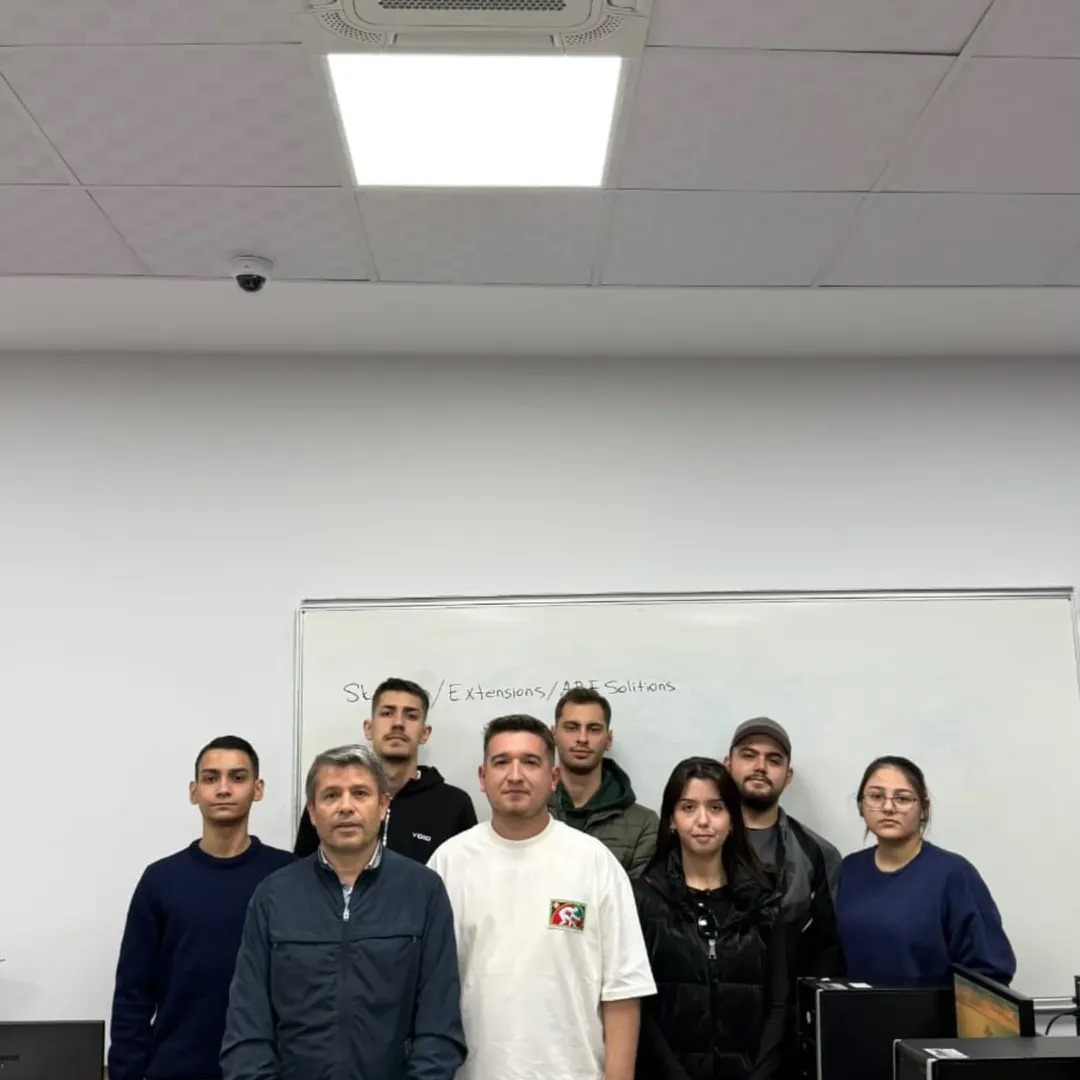 B9A4B543 0C16 46Db 93Eb 37Eb797Fd114