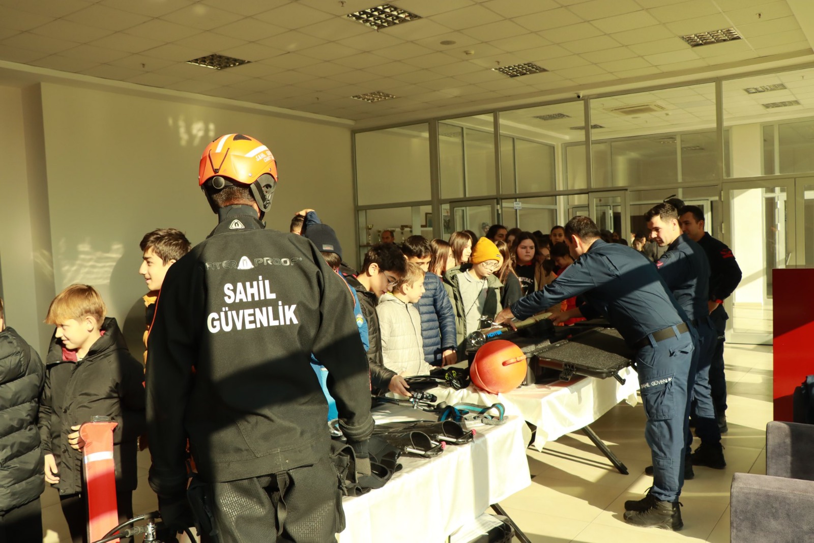 D333Bb00 574E 4E86 86D8 5B2E1856E866