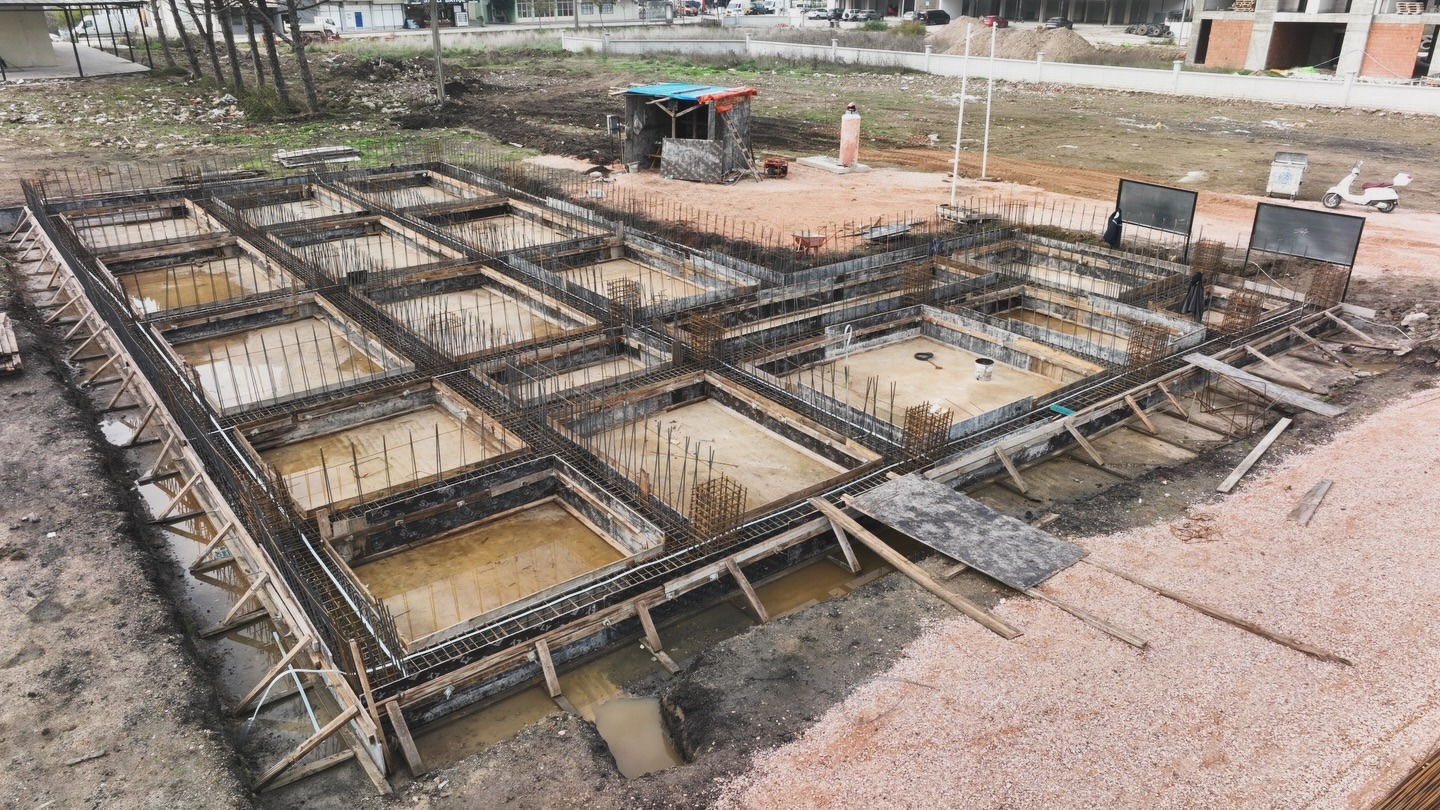 F6E5Fb2C 3F40 467F 8Eab 4D5Bbe15E827