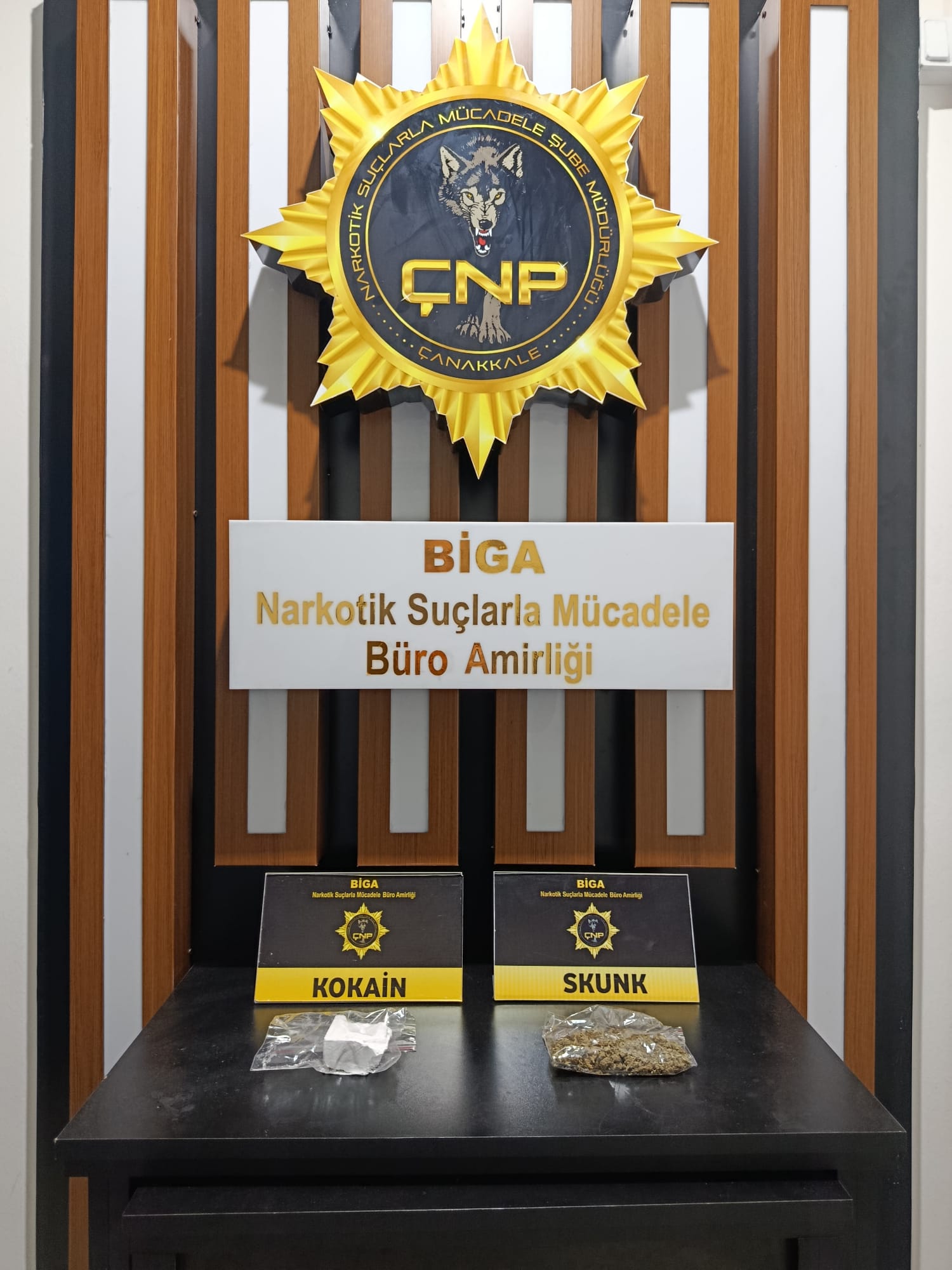 A A 20260126 40370987 40370983 C A N A K K A L E D E U Y U S T U R U C U O P E R A S Y O N U N D A 5 Z A N L I T U T U K L A N D I