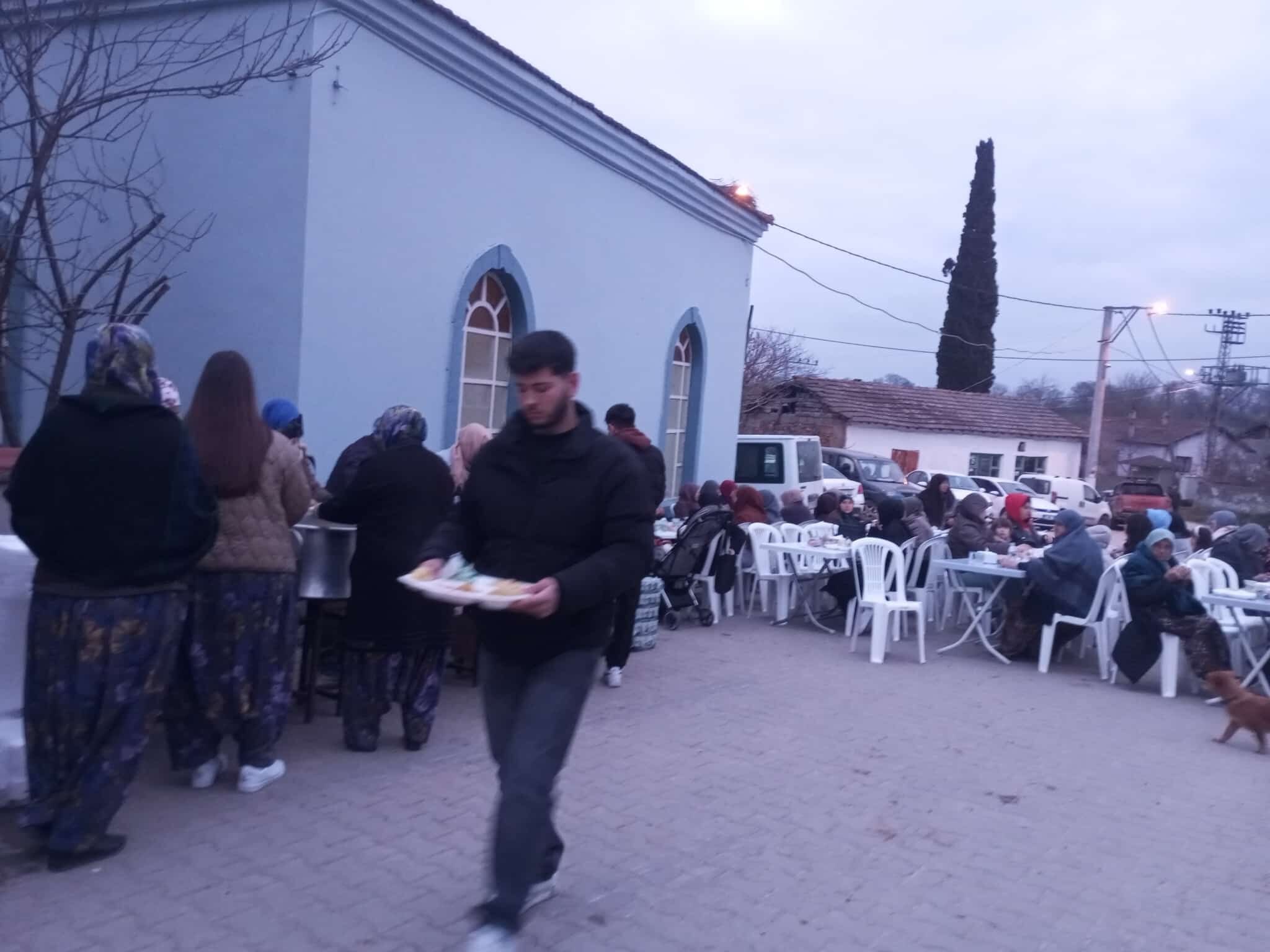 08942Dba 45Ed 408C 9Cc7 Ddd7Df67Ebad