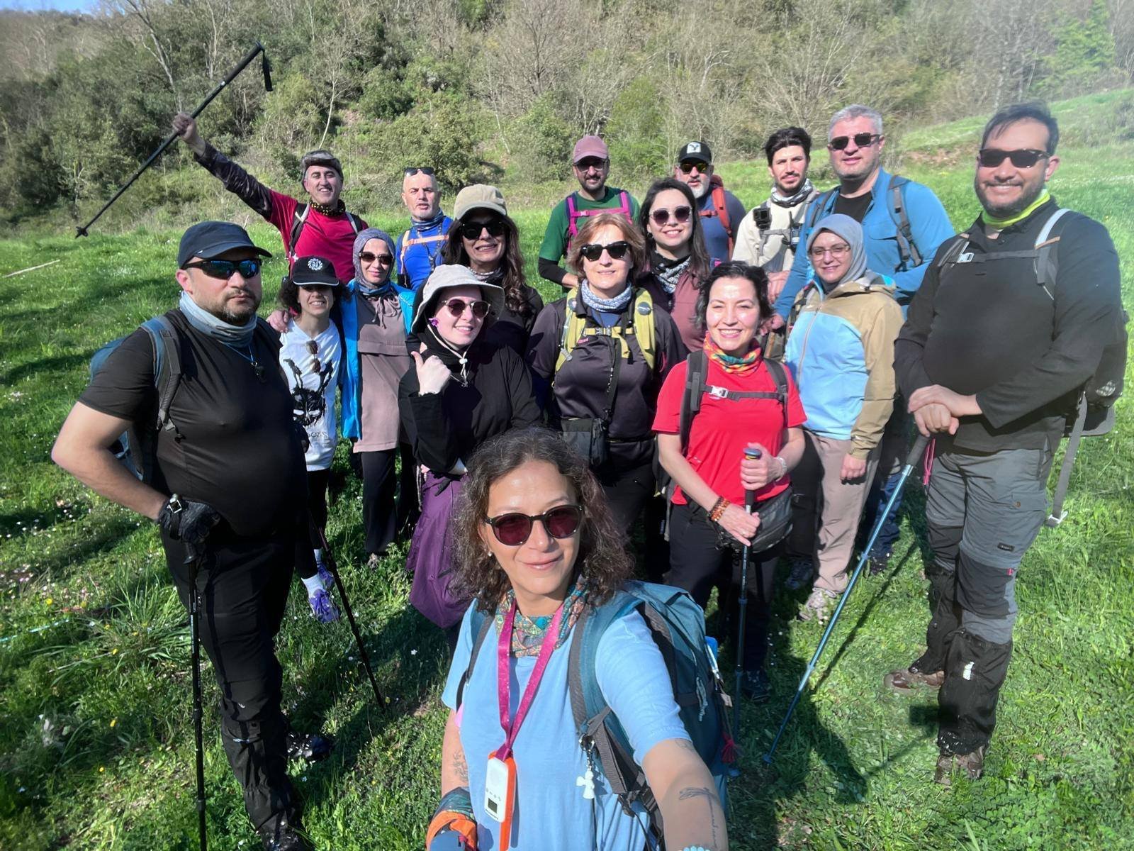 672681763 10242661805498136 7164730240510195779 N