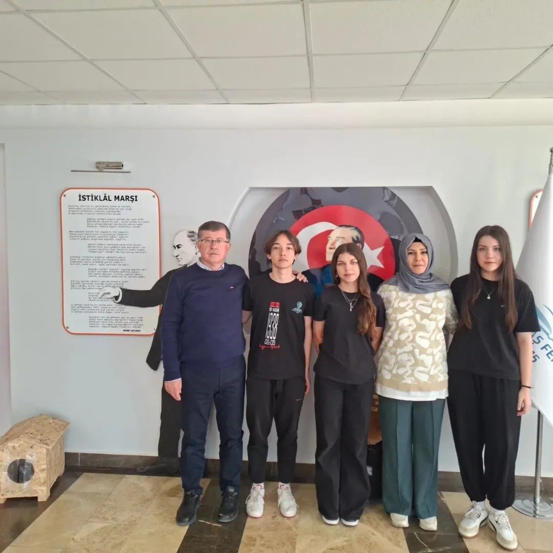 I M G 20260409 W A0035