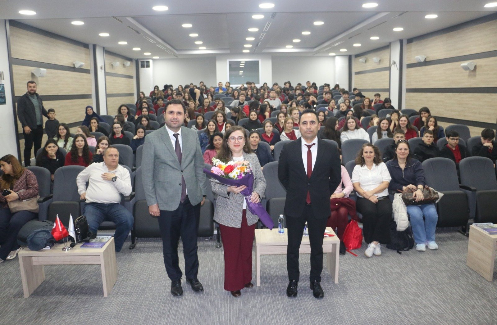 I M G 20260422 W A0051