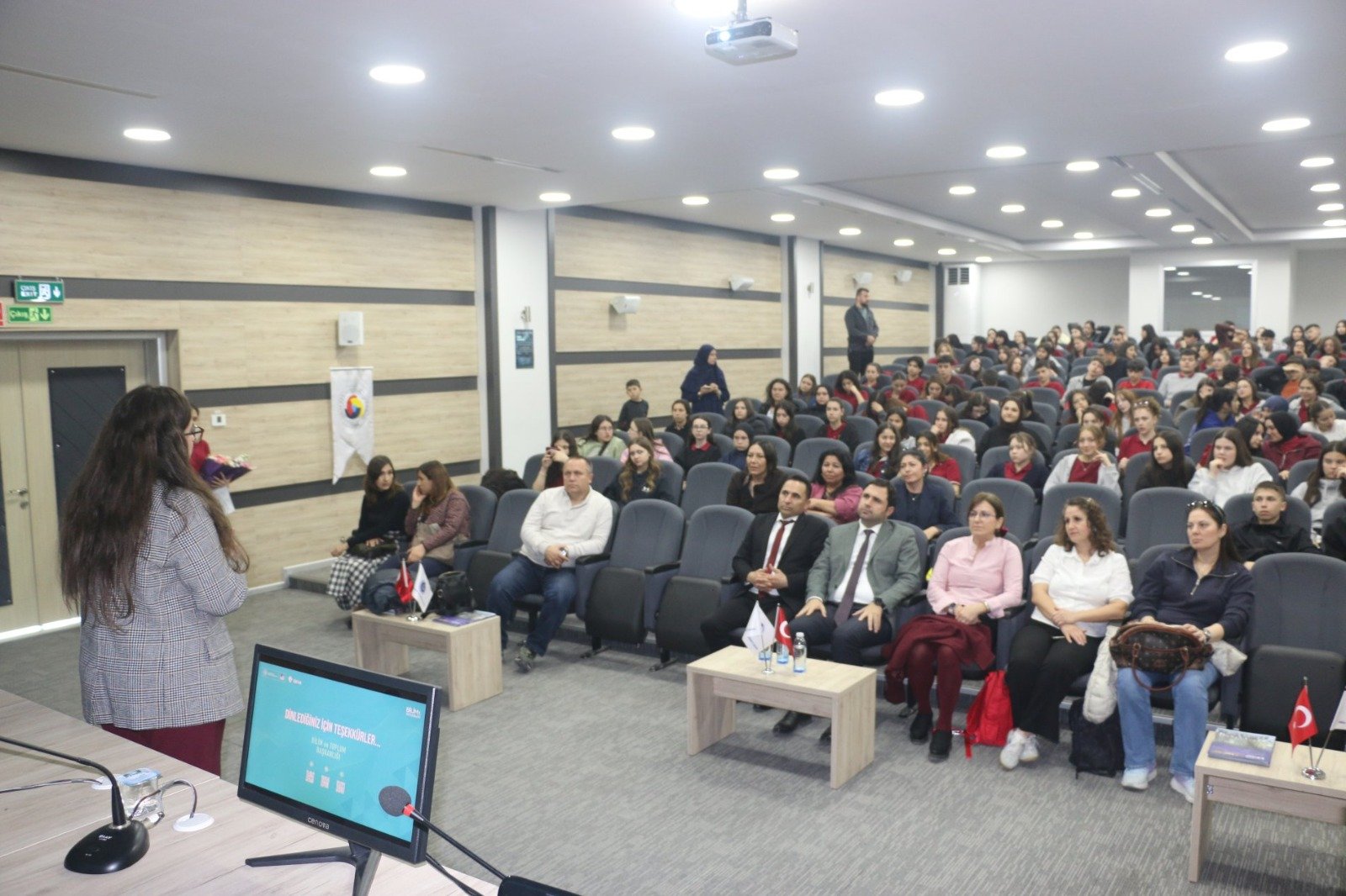 I M G 20260422 W A0054