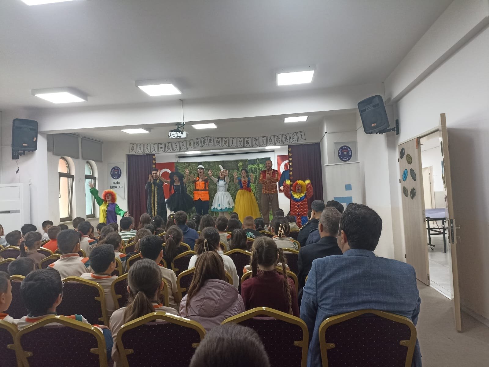 I M G 20260422 W A0188