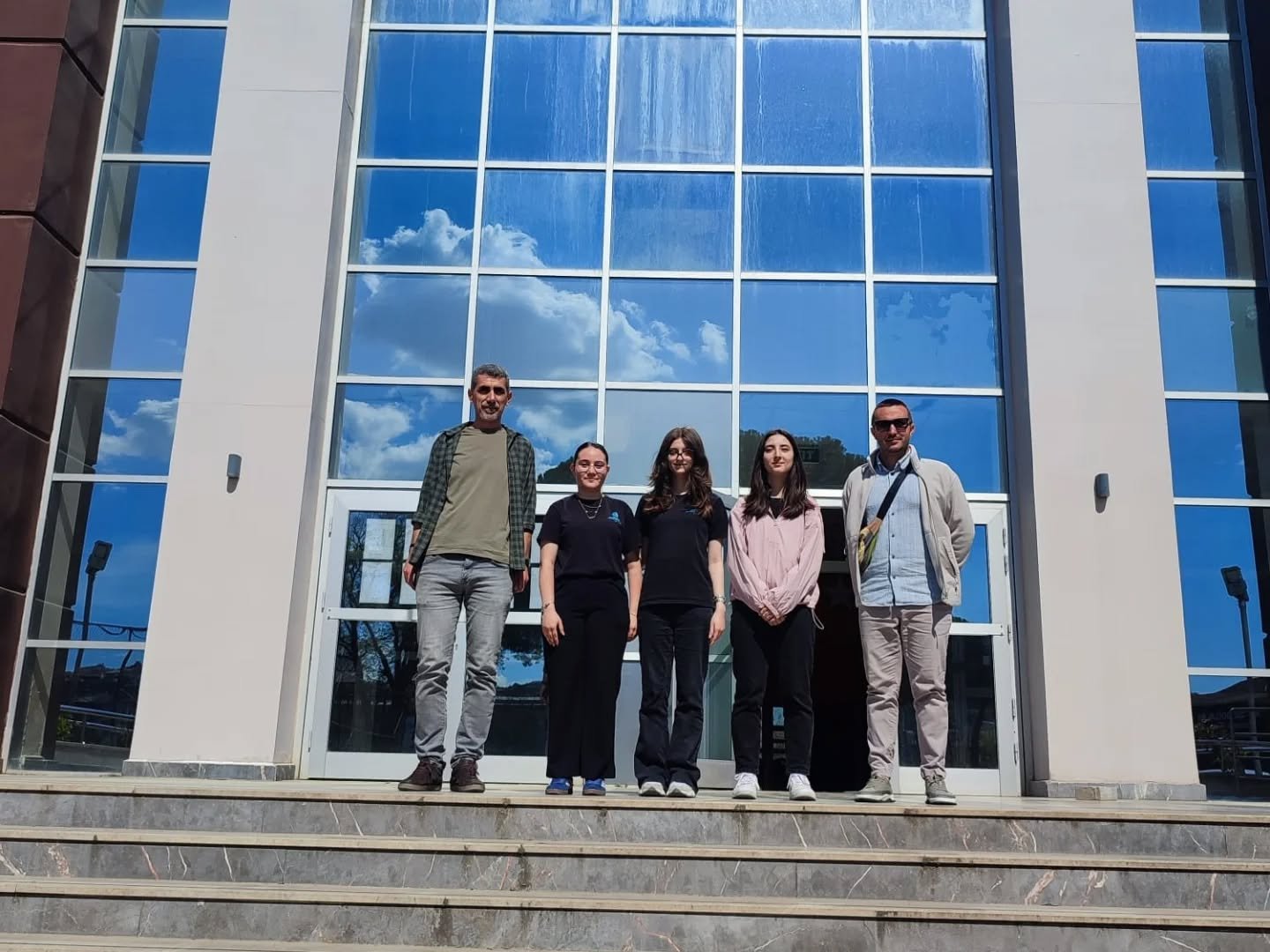 I M G 20260424 W A0123