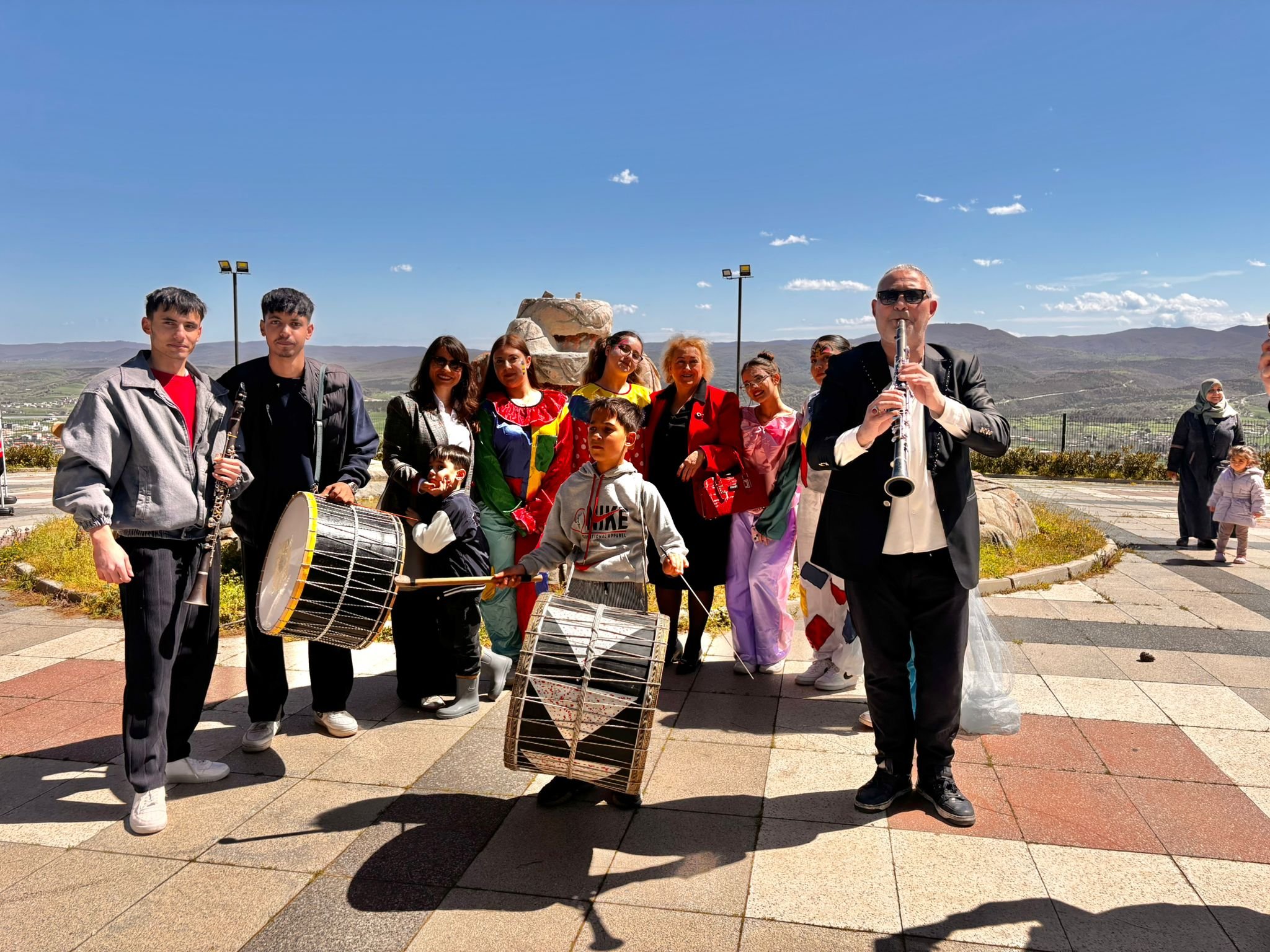 A A 20260409 41058335 41058325 C A N A K K A L E N I N B I G A I L C E S I N D E 8 N I S A N R O M A N L A R G U N U K U T L A N D I