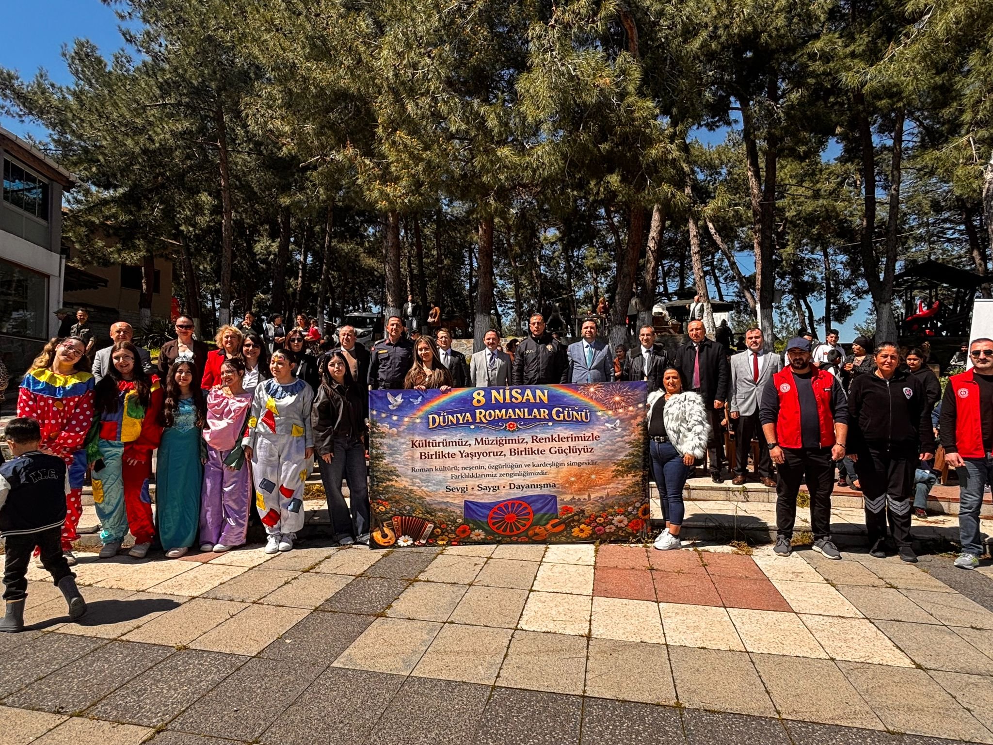 A A 20260409 41058335 41058332 C A N A K K A L E N I N B I G A I L C E S I N D E 8 N I S A N R O M A N L A R G U N U K U T L A N D I