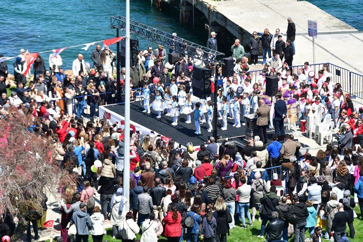 A A 20260424 41195921 41195919 G E L I B O L U B E L E D I Y E S I C O C U K L A R I C I N S E N L I K D U Z E N L E D I