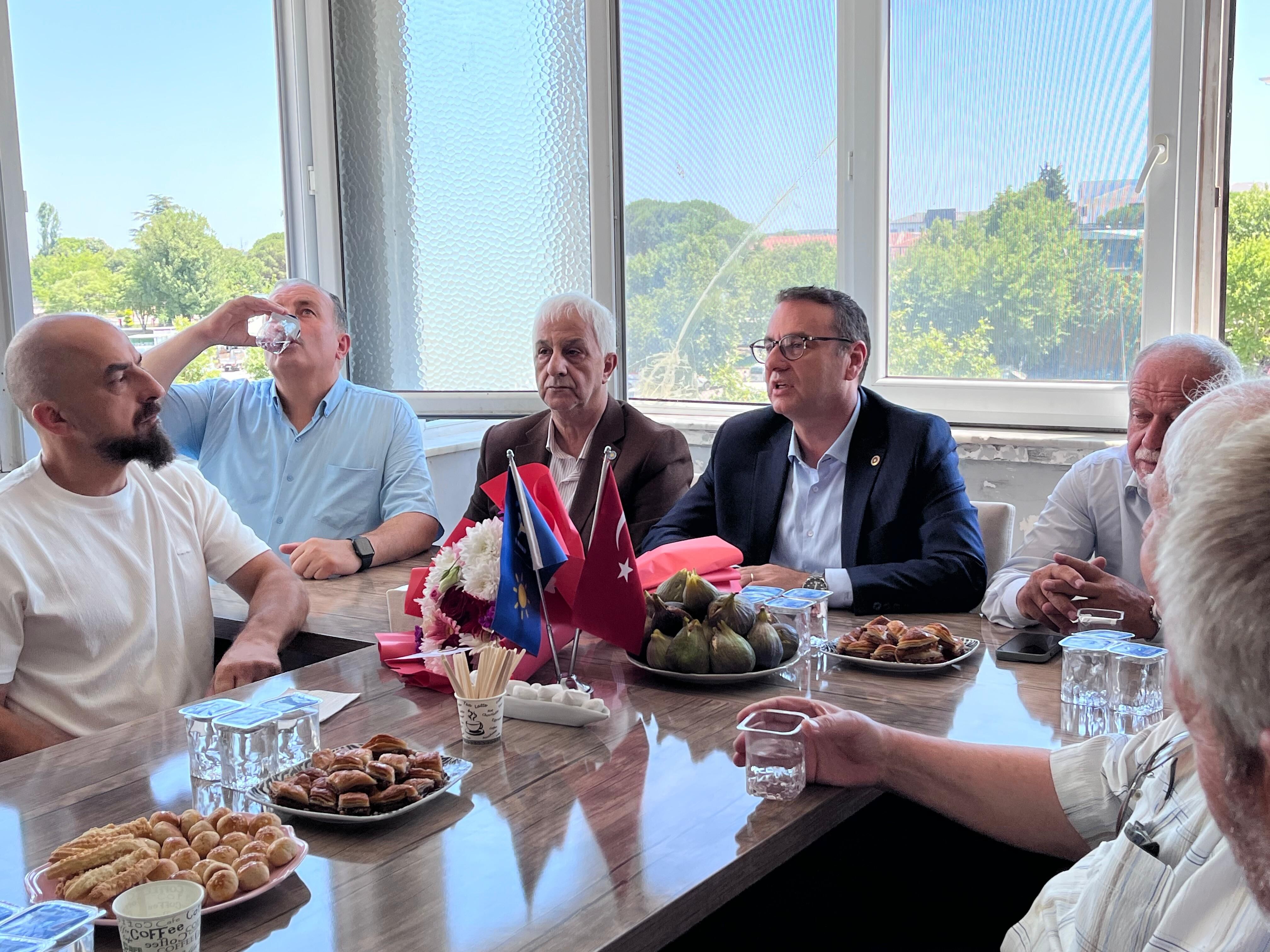 İYİ Parti Çanakkale Milletvekili Rıdvan Uz Biga'da