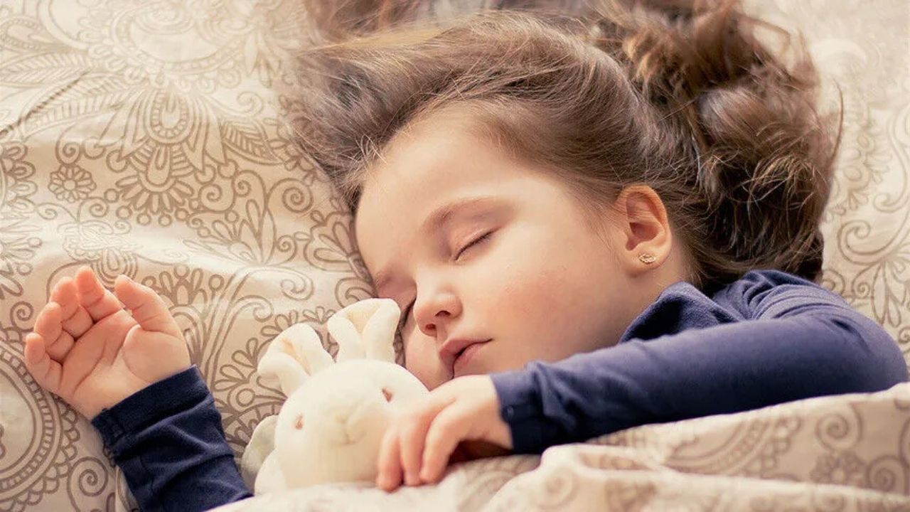 Uzmanından çocukların uyku düzeni için "ekran" uyarısı