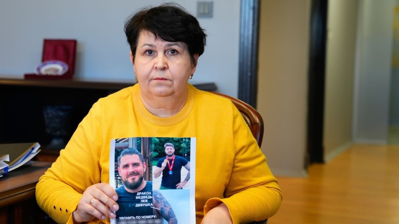 Kayıp Rus yüzücünün annesi, oğlunu bulana 500 bin lira ödül verecek