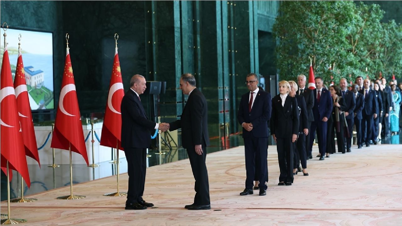 Erdoğan, 29 Ekim Cumhuriyet Bayramı tebriklerini kabul etti