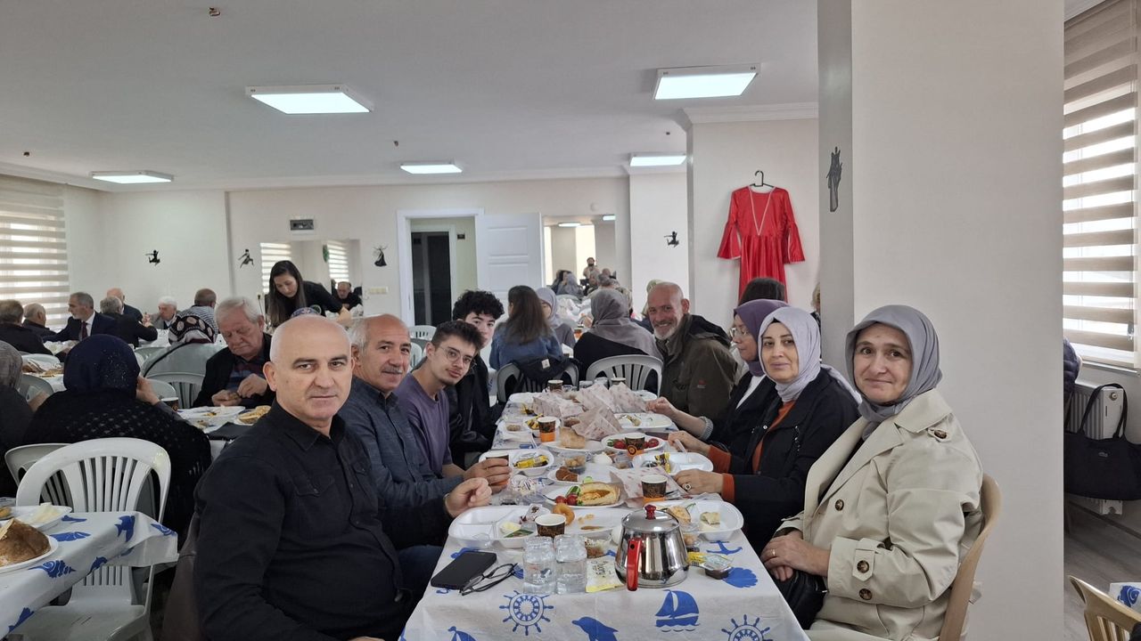 Biga'da çerkesler bir araya geldi