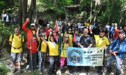 Biga'da Gençlik Haftası Kutlamaları: Doğa Yürüyüşü ile Birlikte Gençler Buluştu!