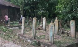 Dereköy Halkı, Atalarının Mezarlarına Sahip Çıkıyor! Sürgünün izleri…