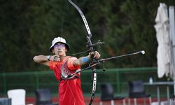 Milli okçu Mete Gazoz, Paris 2024'te de altın madalya kazanmak istiyor