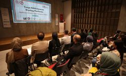 Çanakkale'de "Uluslararası Kültürel ve İşletme Çalışmaları Çalıştayı" yapıldı
