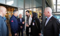 İçişleri Bakanı Yerlikaya, çöken binadan kurtarılan yaralıları ziyaret etti