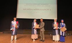ÇOMÜ İlahiyat Fakültesinde Mezuniyet Sevinci